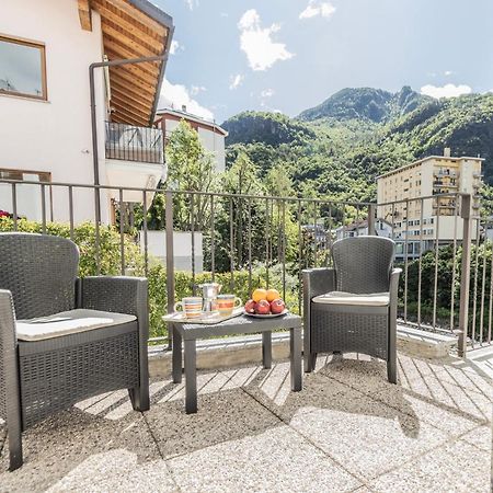 La Casa Sul Fiume Aparthotel Chiavenna Εξωτερικό φωτογραφία